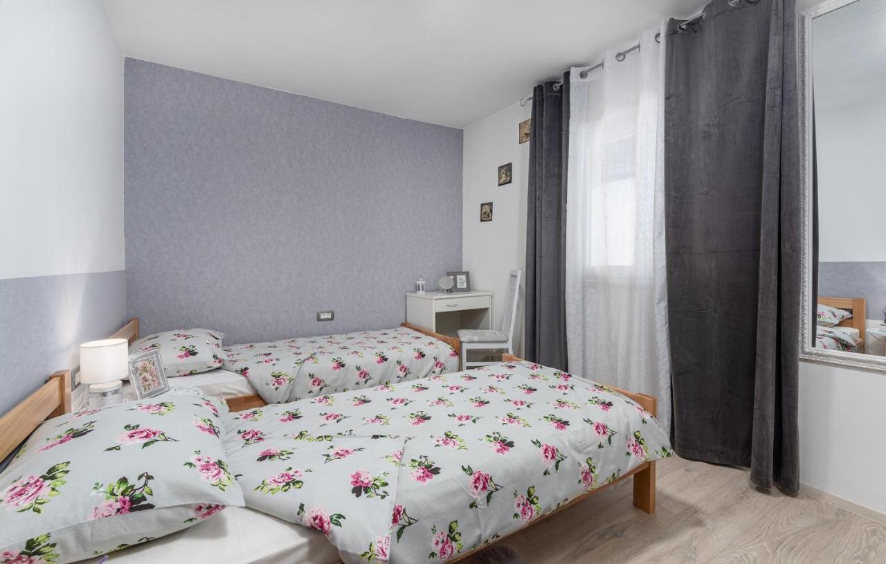 Apartman Sabina, Porec Fuskulin Exterior photo